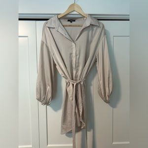 Lulus Size S cream silky tie dress